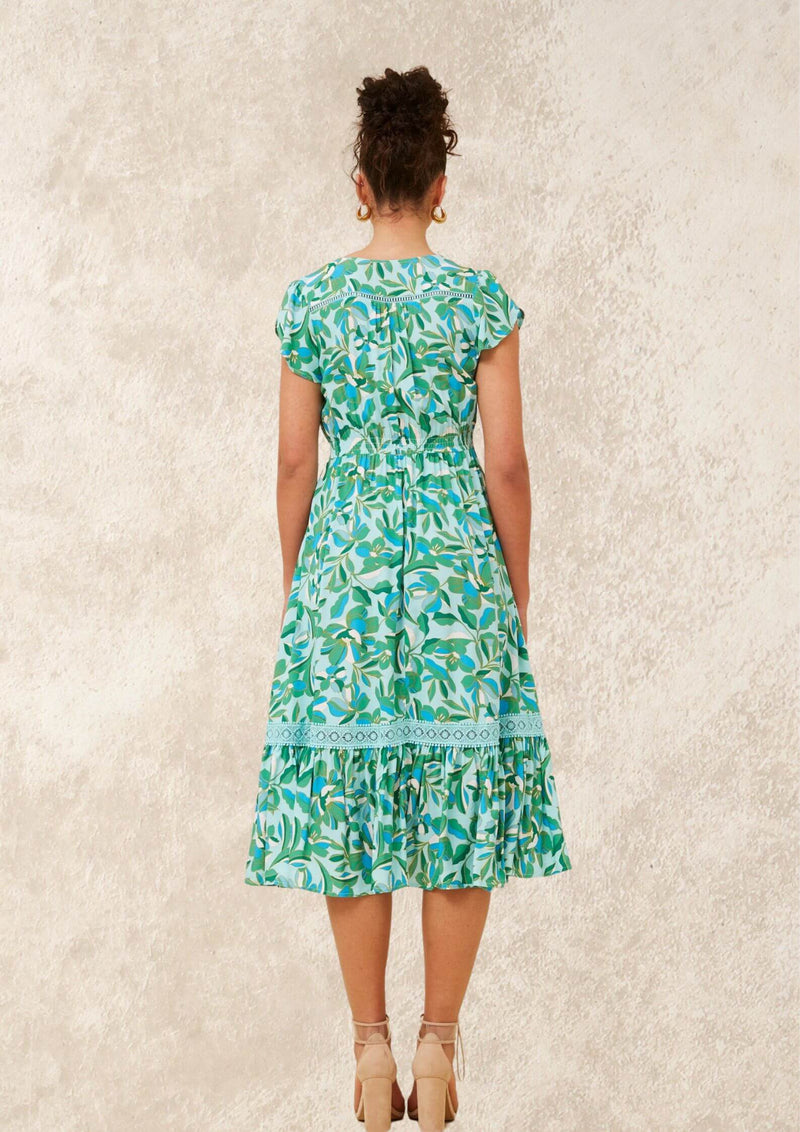 Carrie Short Sleeve Boho Midi Dress in Sage Print