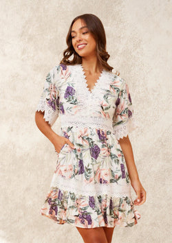 Ella Short Sleeve Dress in White Floral